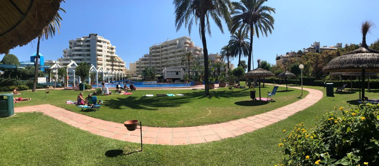 Benal Beach Cozy Apartment With A Water Park. Benalmádena Buitenkant foto